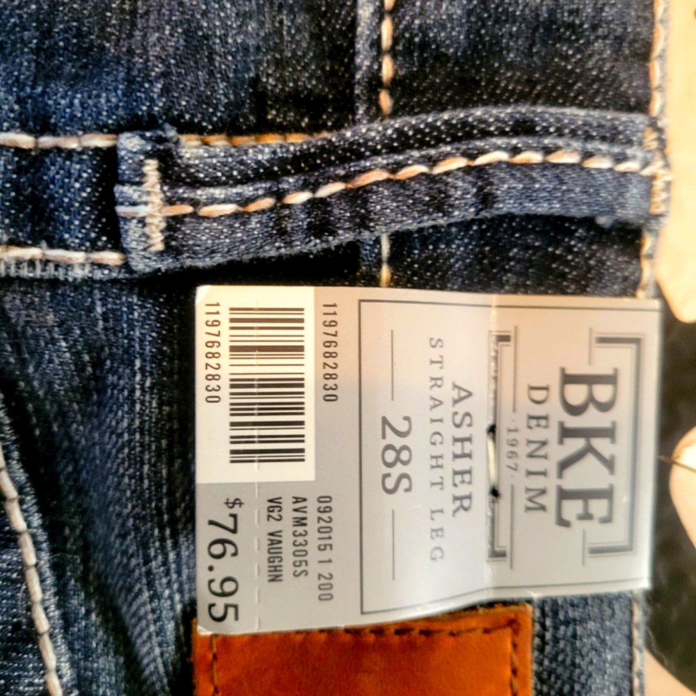 BKE Asher straight leg jeans. 28 S